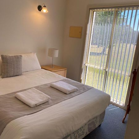 Madigan Wine Country Cottages ラブデール エクステリア 写真
