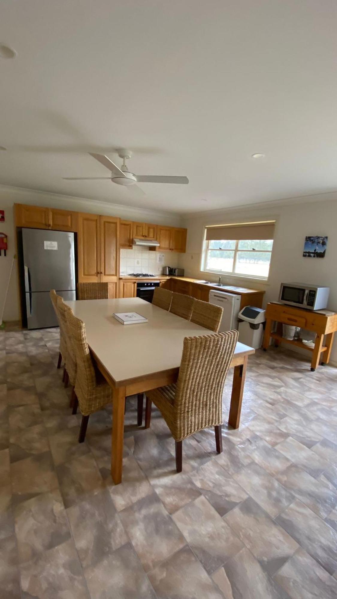 Madigan Wine Country Cottages ラブデール エクステリア 写真