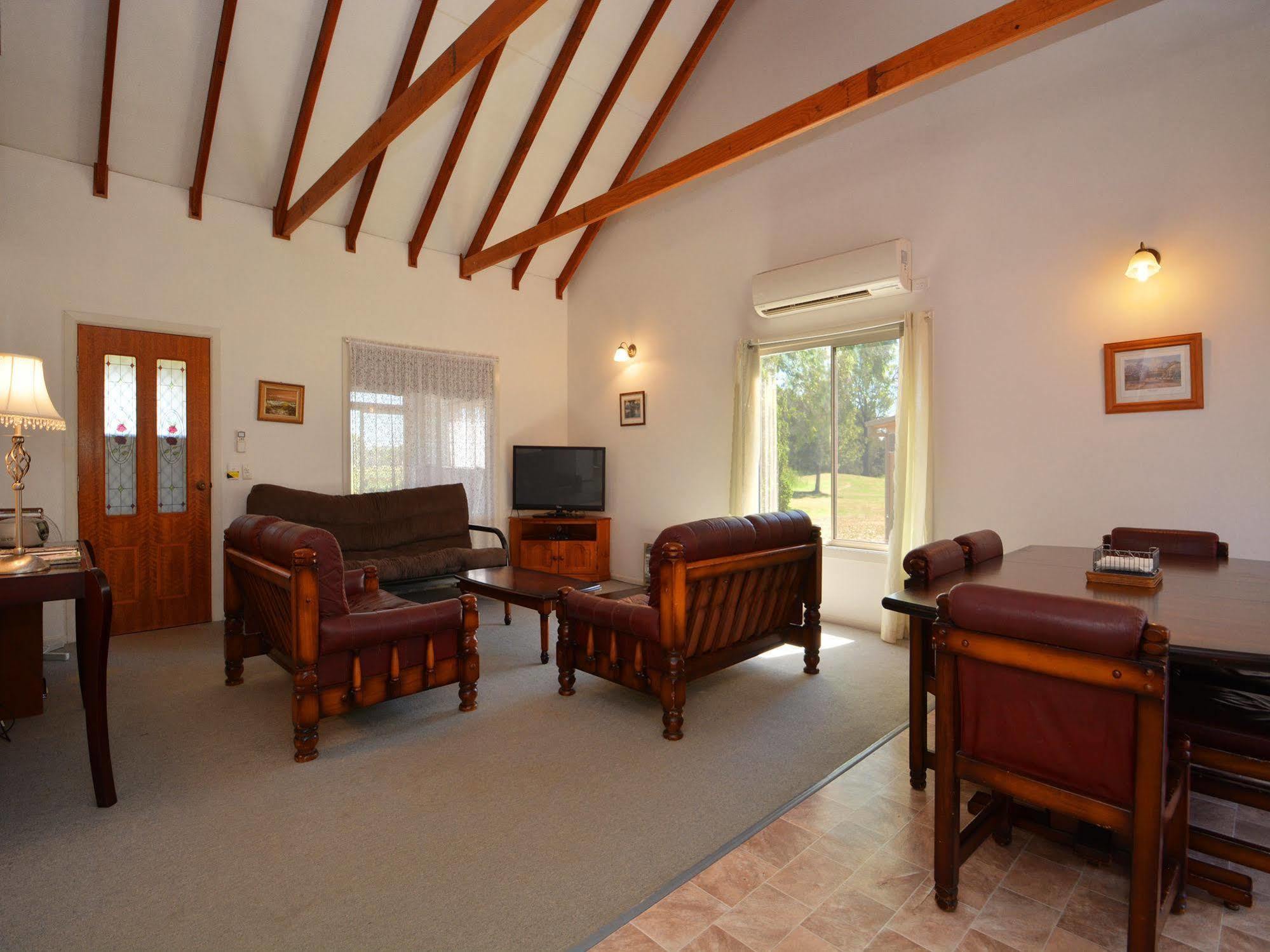 Madigan Wine Country Cottages ラブデール エクステリア 写真